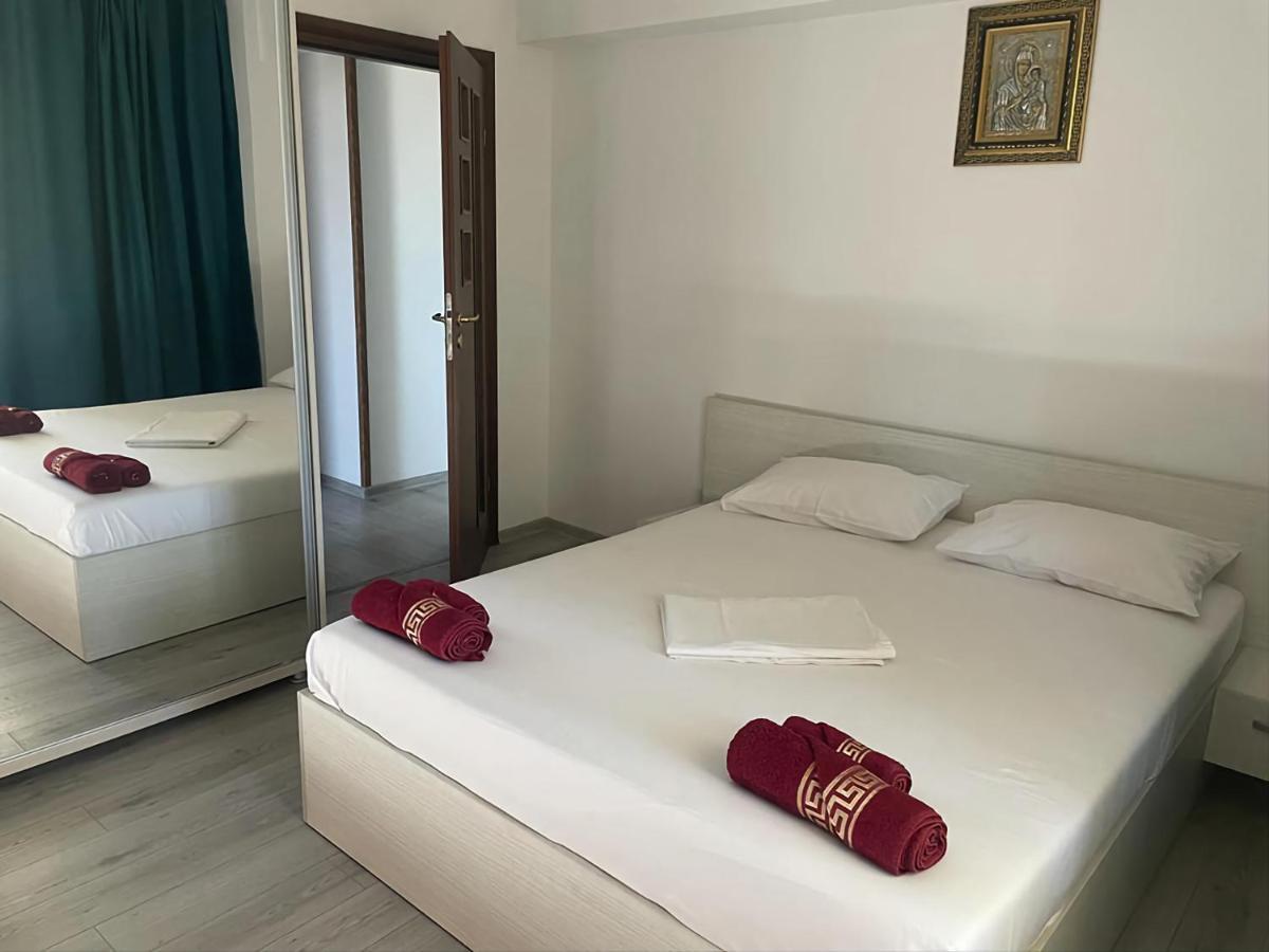 Apartament Barrels Beach Apartment Мамая Екстериор снимка